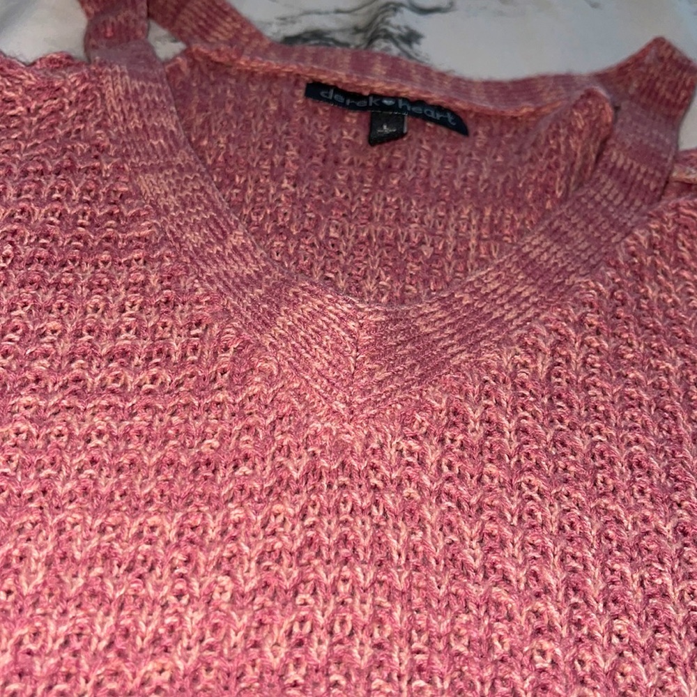 Cute top - Picture 3 of 5